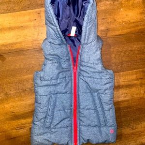 Girls size small vest NEW w/o tags